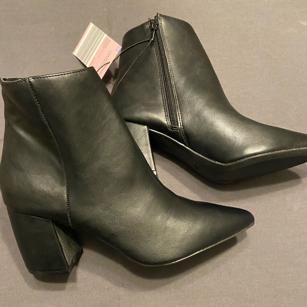 Black boots